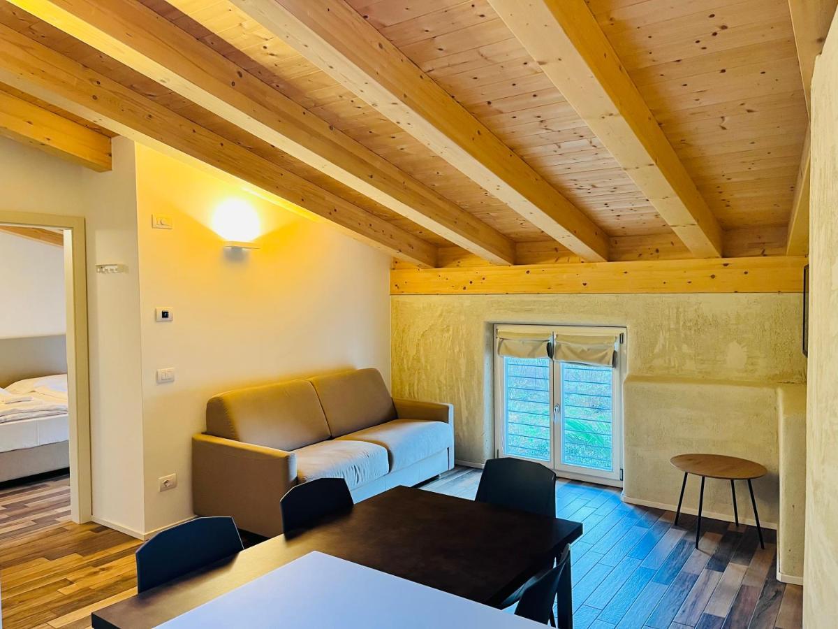 Albola Suite Holiday Apartments Riva del Garda Eksteriør bilde