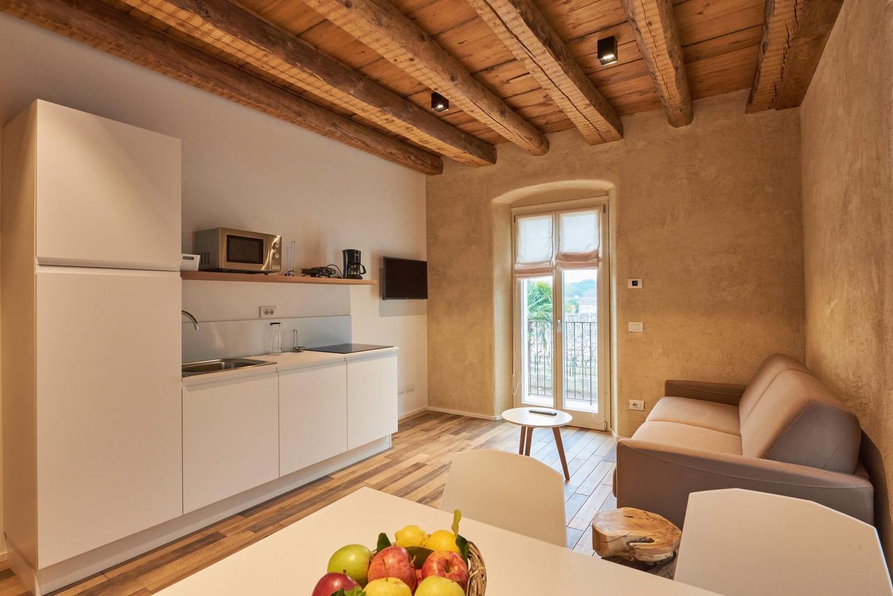 Albola Suite Holiday Apartments Riva del Garda Eksteriør bilde