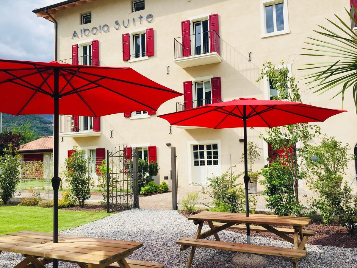 Albola Suite Holiday Apartments Riva del Garda Eksteriør bilde